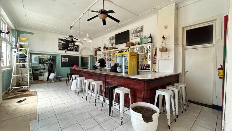 To Let commercial Property for Rent in Maitland Western Cape